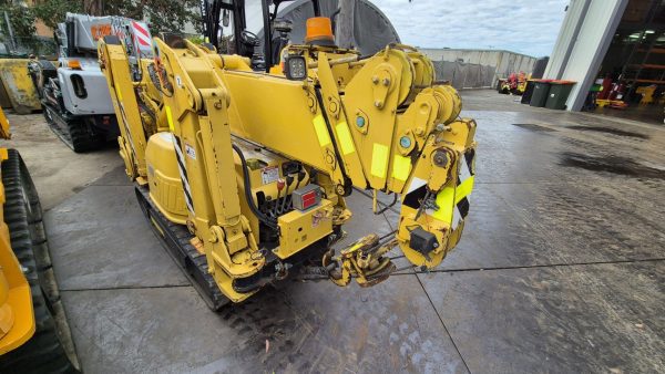 Maeda MC285C Mini Crawler Crane - Image 5