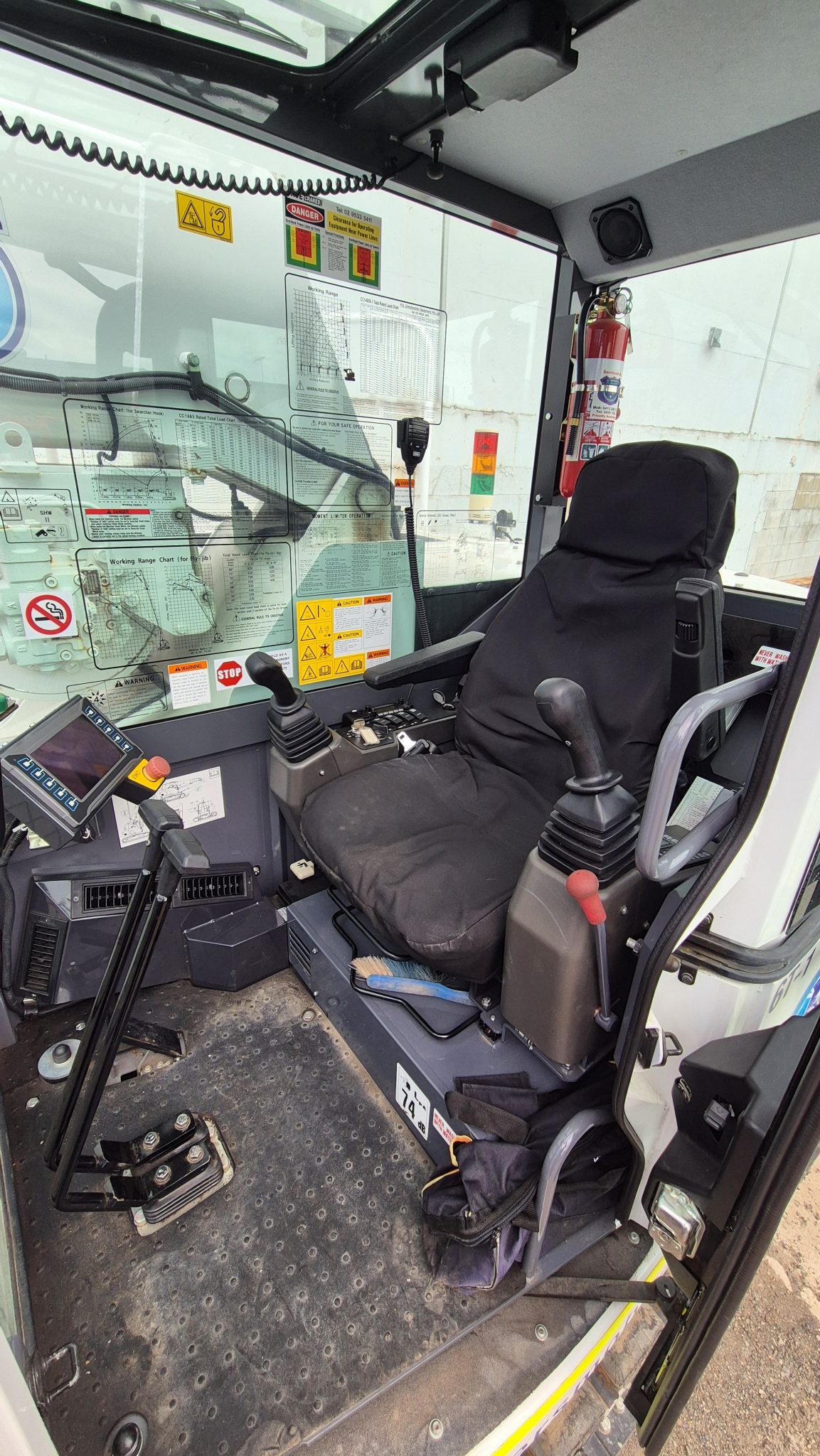 Maeda CC1485 Crawler Crane - Image 6