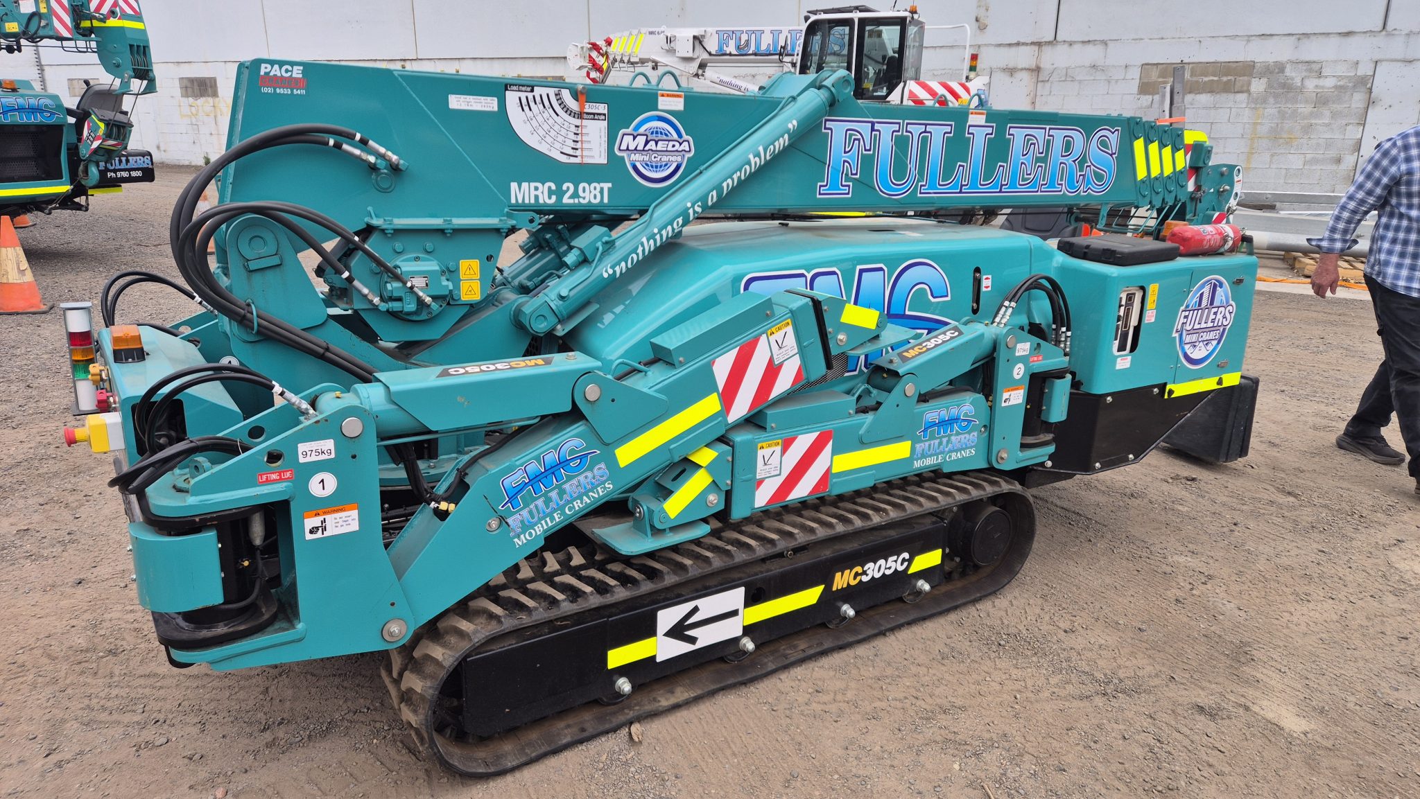 Maeda MC305C-3 Mini Crawler Crane - Image 2