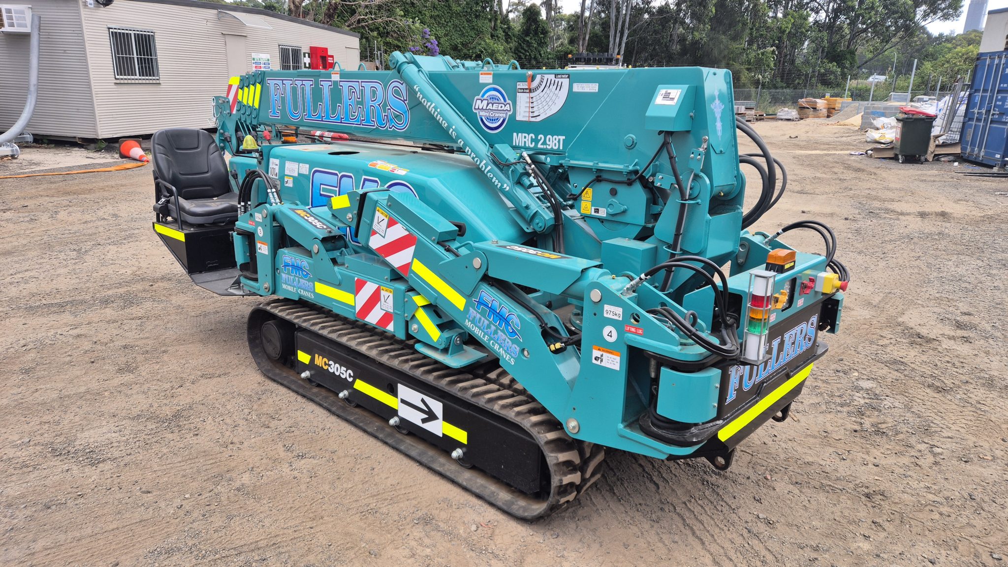 Maeda MC305C-3 Mini Crawler Crane - Image 3