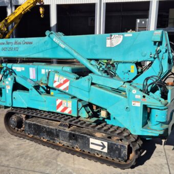 Maeda MC405C Mini Crawler Crane